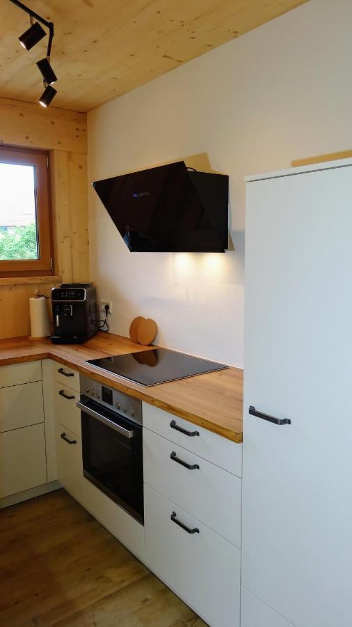 Waldblick Im Happy Allgaeu - Wohnung Mit Grosser Dachterrasse Leutkirch im Allgäu Esterno foto